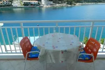 Turistihuoneistot Apartment Mery