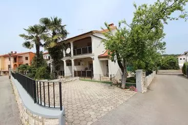 Pension Rooms And Apartment Stefan