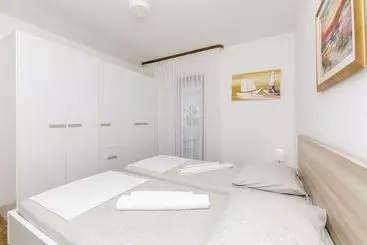 Ferienwohnungen Apartments Denis