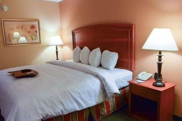 فندق Quality Inn Florissant   St Louis