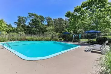 فندق على الطريق Handkerchief Shoals Inn