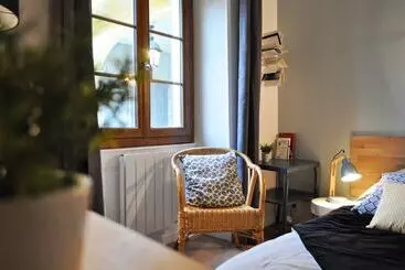 ツーリストアパートメント Confidence