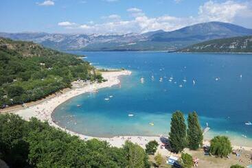 דירות לתיירים Les Haut Du Lac