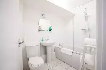 Turistihuoneistot Apton Court