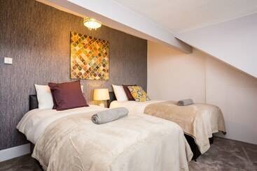 Жильё для туристов Landmark Apartments Harrogate