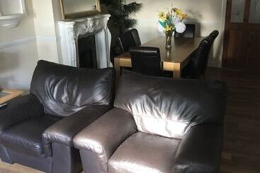 Turistihuoneistot The Rhinos 2