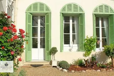 آپارتمان‌های توریست‌ها Maison Blanche