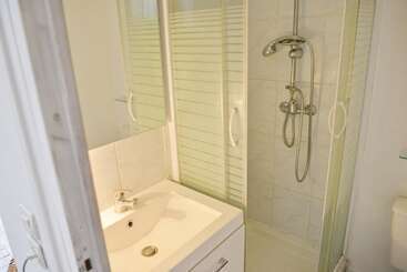 Hotell Appartement Dernier Sous