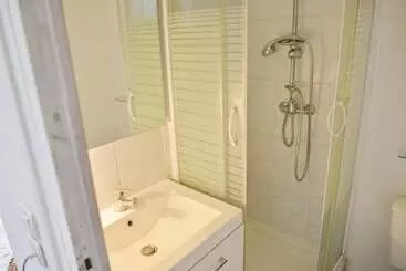 ホテル Appartement Dernier Sous