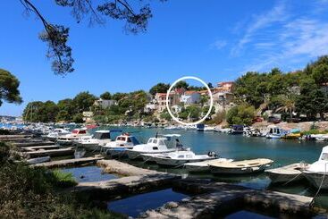 آپارتمان‌های توریست‌ها Apartments Elvis