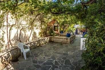 Apartaments turístics Velendzas Holidays