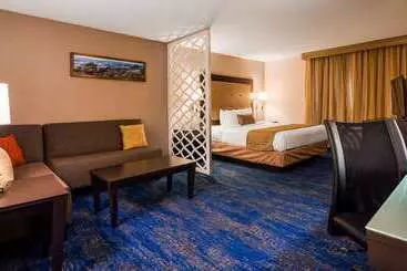 Best Western Plus Portland Airport Hotel & Suites