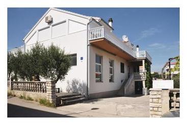 관광객 아파트 Amazing Apartment In Vodice With Kitchen