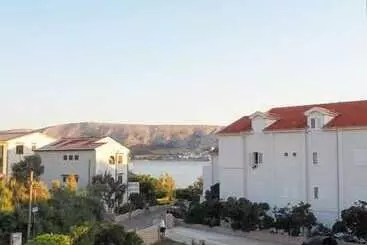 آپارتمان‌های توریست‌ها Villa Lotus