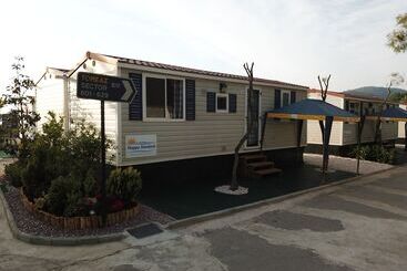 Hotel Happy Camp Mobile Homes In Castello Camping And Summer Resort