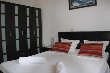 Turistlägenheter Apartments Bosnjak