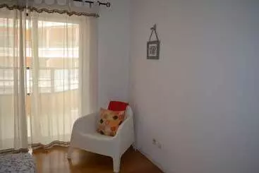 Turistihuoneistot Cozy Apartment At Carcavelos Beach