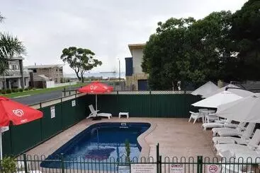 Hotel Dylene Caravan Park   2 Br Family Cabin With Air