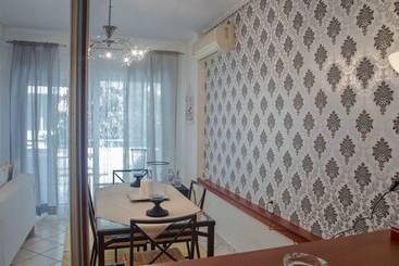 آپارتمان‌های توریست‌ها Luxury City Center Apartment