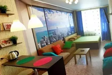 Turistihuoneistot Dobrye Sutki Apartment On Sovetskaya 189  2