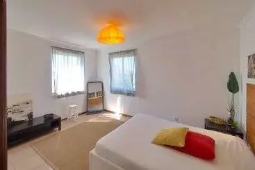 ツーリストアパートメント Epicenter Pico