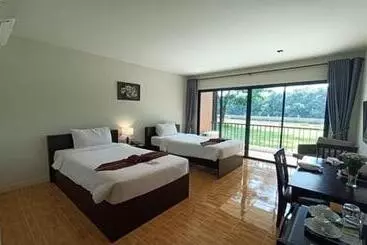 ホテル Chainarai Riverside   Sha Plus Certified