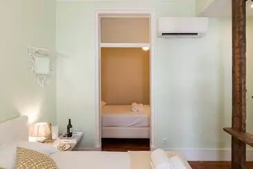 Majatalo 1898 Home & Suites