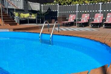 Pensão O&w Ferienhaus Mit Pool Nähe Nürburgring, Adenau