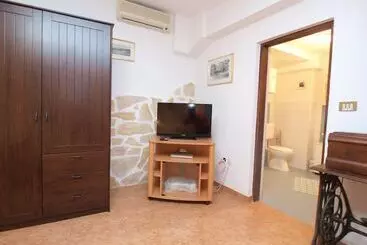 آپارتمان‌های توریست‌ها Apartment Silva 611