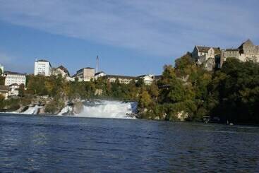 游客公寓 Moor Apartment