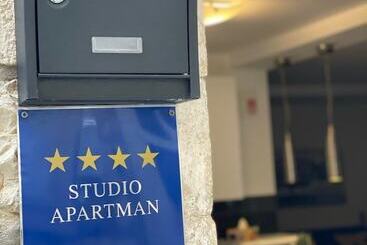 Жильё для туристов Apartments Noa Old Town