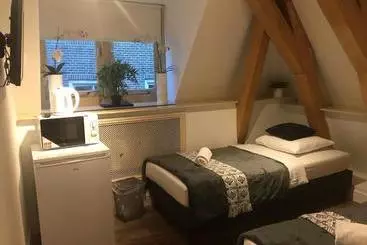 ベッドアンドブレックファースト Central Sweet Bnb