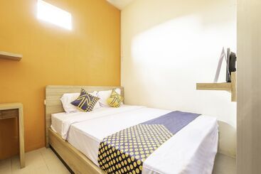 Hotell Spot On 2080 Rumah Kita Residence