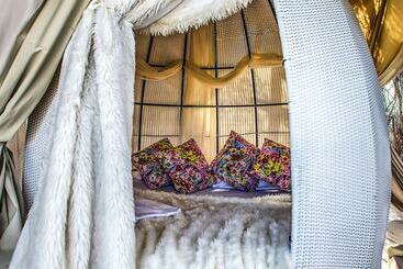 هتل Bethel Bioluxury