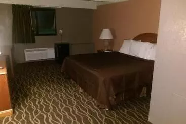 호텔 Economy Inn North Randall