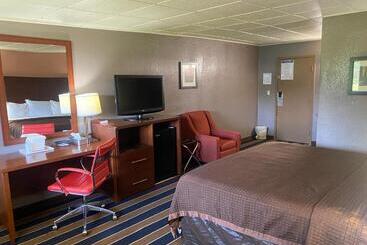 酒店 Economy Inn North Randall