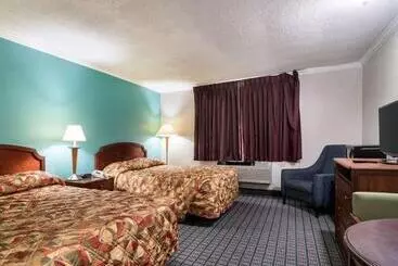 فندق Rodeway Inn