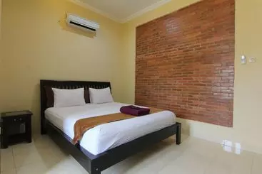 هتل Agrapana Guesthouse 1