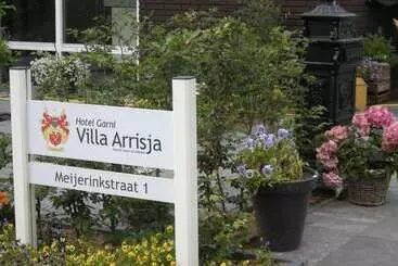 Hôtel Garni Villa Arrisja