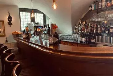 ホテル Kasteel De Essenburgh