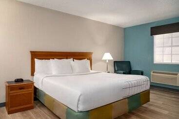 ホテル La Quinta Inn By Wyndham Columbus Airport Area