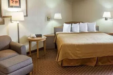 فندق Quality Inn & Suites Greenfield I70