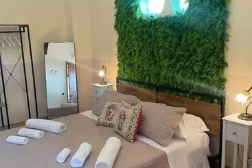 ベッドアンドブレックファースト Bed And Relax Il Maniero