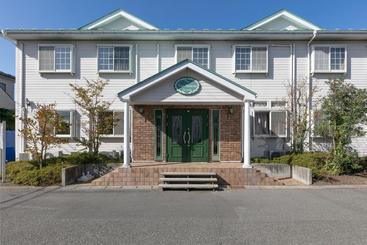 酒店 Oyo 44617 Four Seasons Yamoto