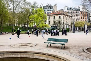 Hotelli Yays Paris Issy By Numa