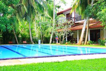 펜션 Villa 45 Balapitiya