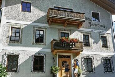 Aamiaismajoitus (B&B) Försterhaus & Haus Andrea