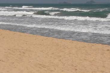 פנסיון Nilaveli Beach Rooms