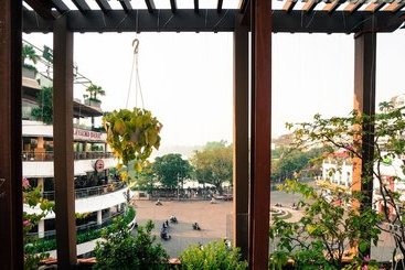 Aparthotel Skylake Homestay