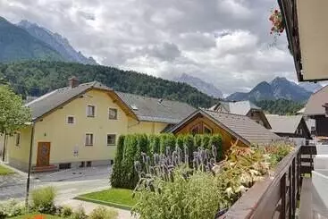 ペンション Apartments And Rooms Banić